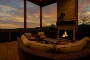 Quiet Time - Gorgeous Mountain Views Chic Interiors Wood-burning Fireplace